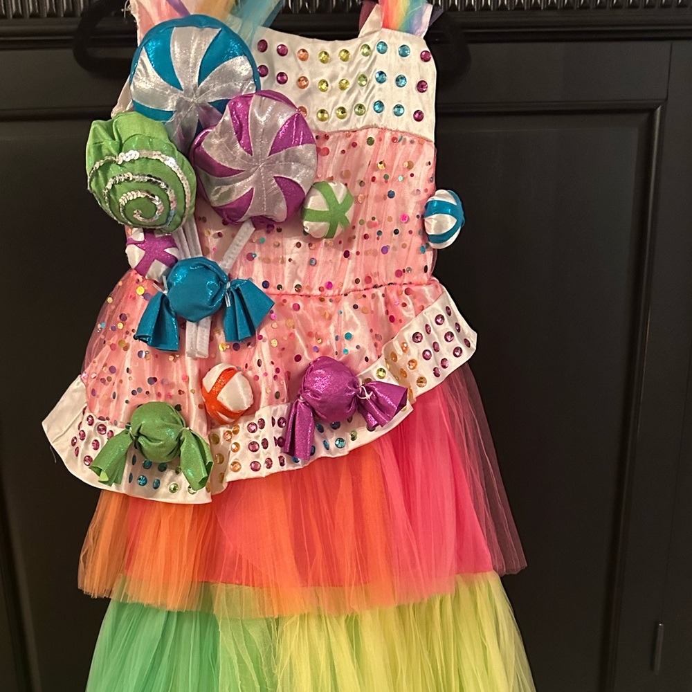 Wish craft girls chasing fireflies candy princess